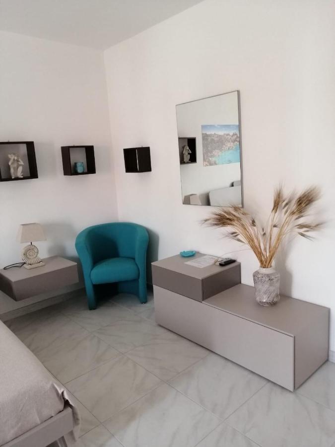B&B I Colori Dell'Isola Porto Torres Exterior photo