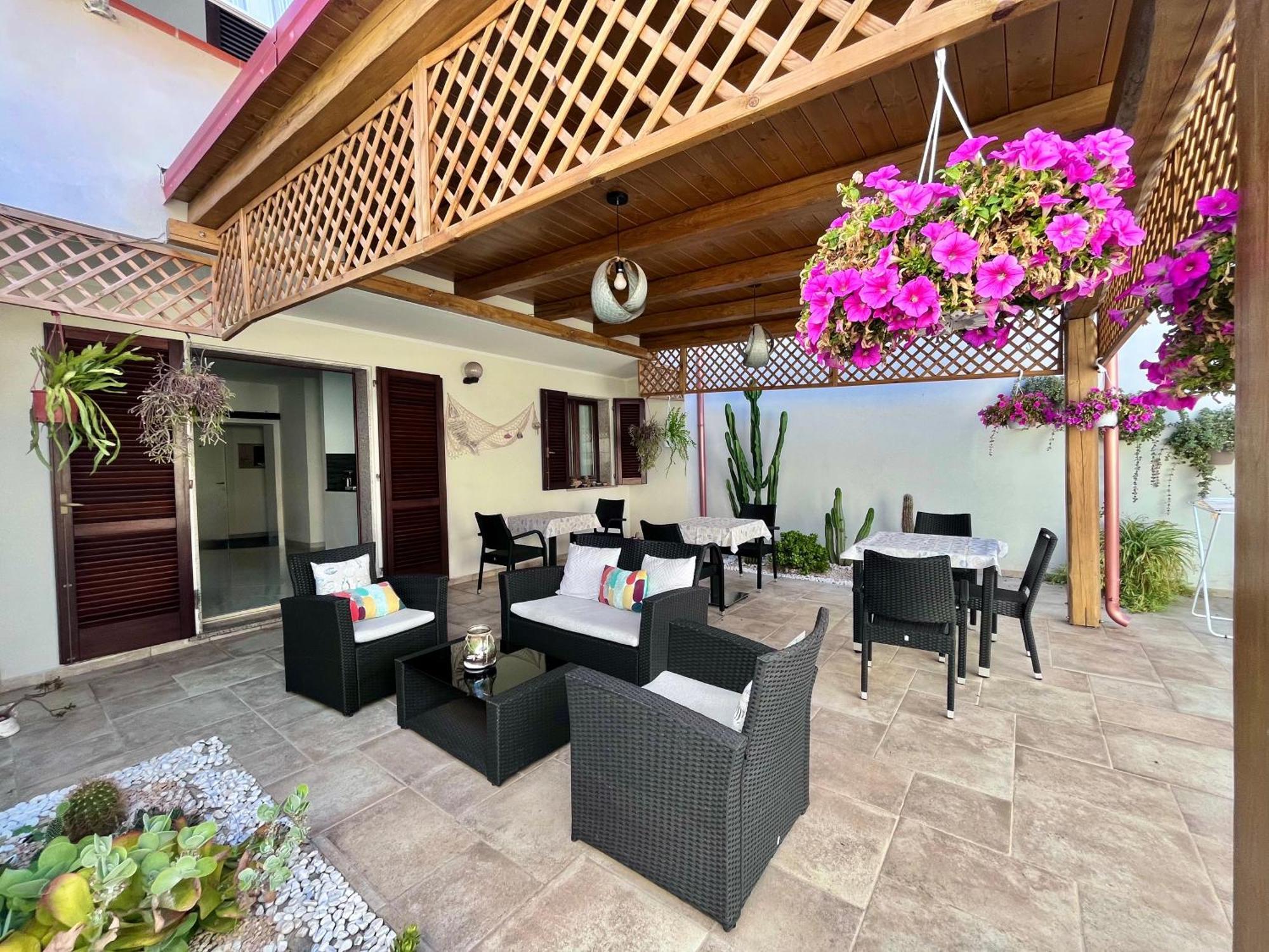 B&B I Colori Dell'Isola Porto Torres Exterior photo